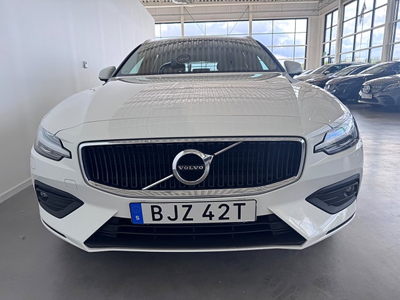Volvo V60 6 of 16