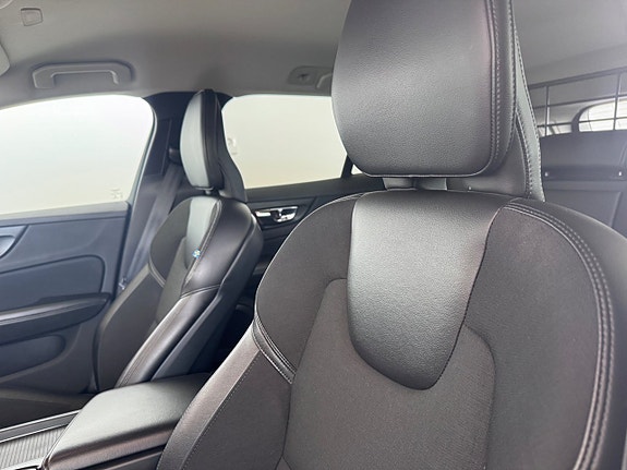 Volvo V60 15 of 16