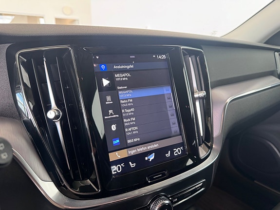 Volvo V60 14 of 16