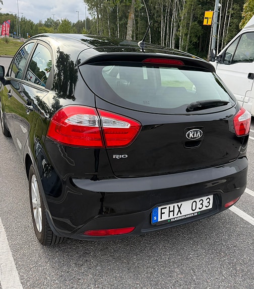 Kia Rio 6 of 6