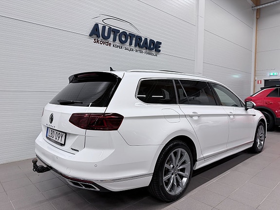 Volkswagen Passat 6 of 20