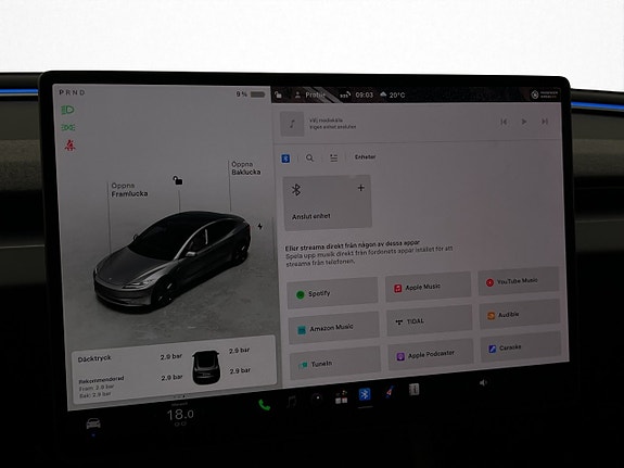 Tesla Model 3 25 of 30
