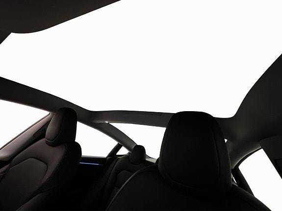 Tesla Model 3 16 of 30