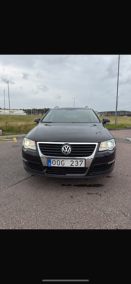 Volkswagen Passat 6 of 10