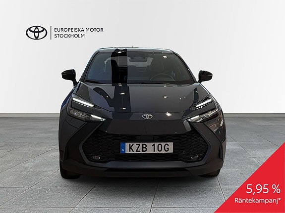 Toyota C-HR 5 of 14