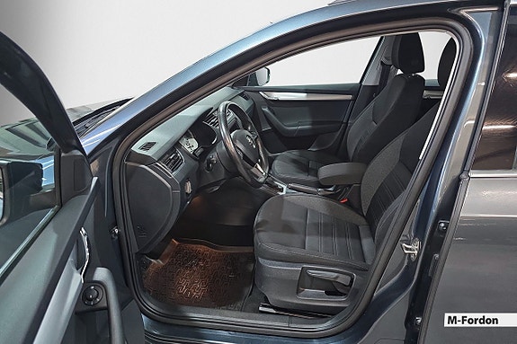 Skoda Octavia 8 of 18