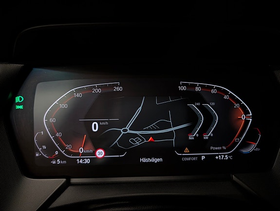BMW 118i 12 of 21