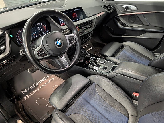 BMW 118i 6 of 21