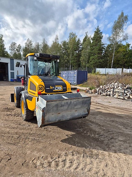 JCB 409 SV AG 3 of 6