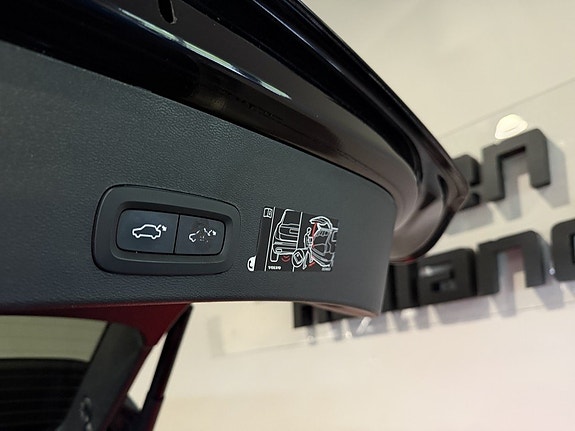 Volvo XC40 28 of 30