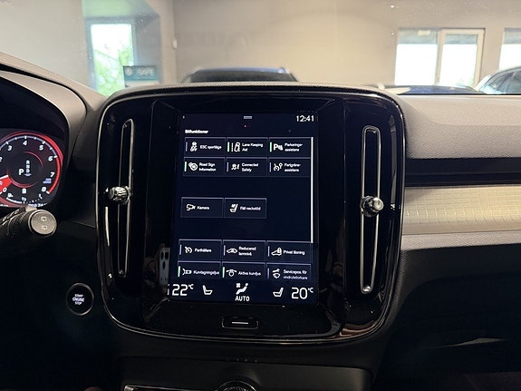 Volvo XC40 22 of 30