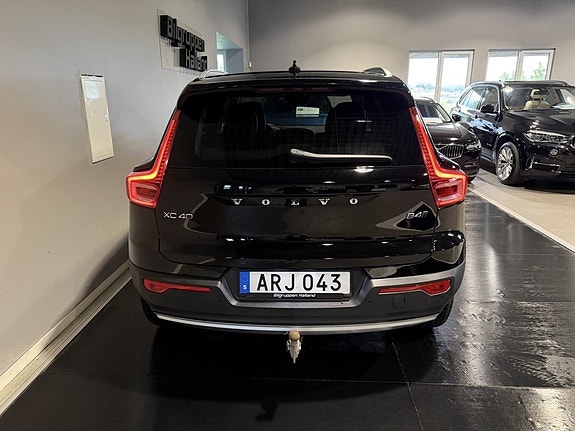 Volvo XC40 9 of 30