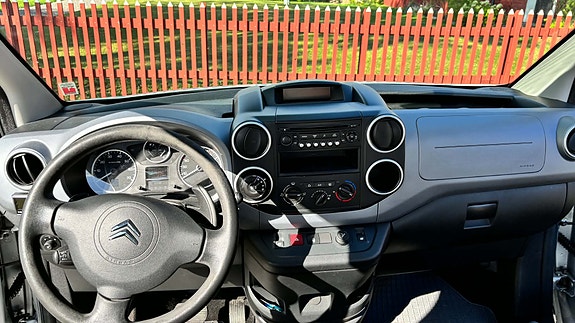 Citroen Berlingo 2 of 6