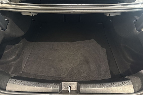 Mercedes-Benz CLA35 29 of 29