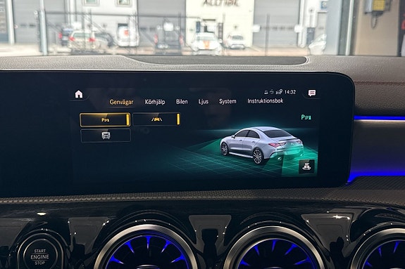 Mercedes-Benz CLA35 16 of 29
