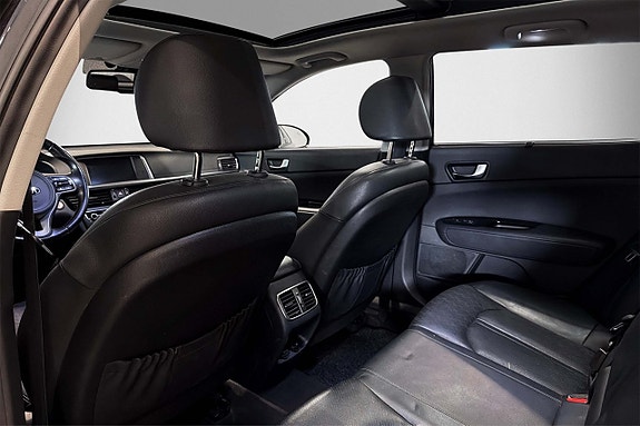 Kia Optima 17 of 23