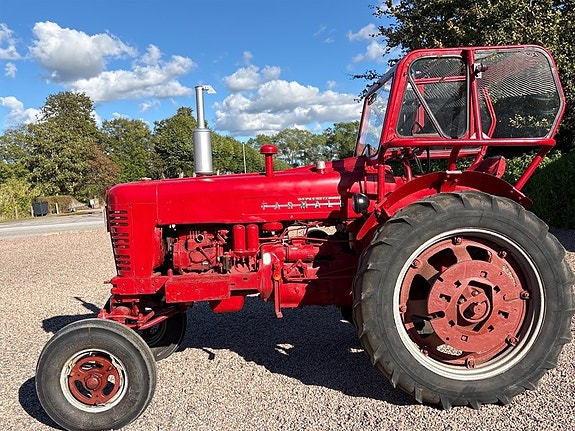 Veterantraktor Farmall McCormick IN 400 3 of 6