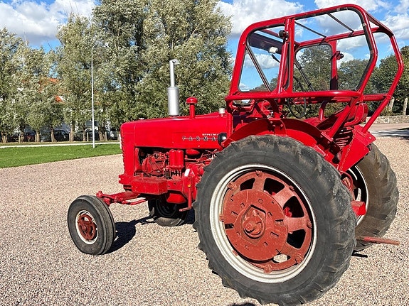 Veterantraktor Farmall McCormick IN 400 4 of 6