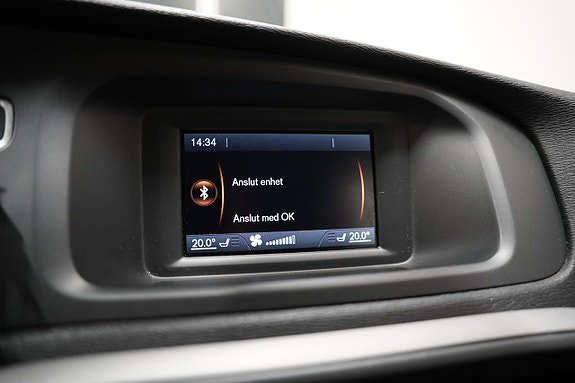 Volvo V40 15 of 19