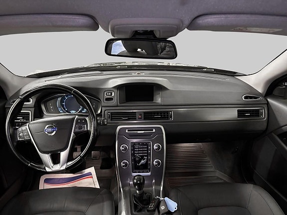 Volvo XC70 9 of 21