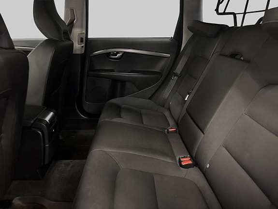 Volvo XC70 8 of 21