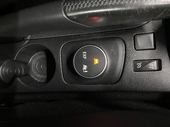 Renault Captur 21 of 23