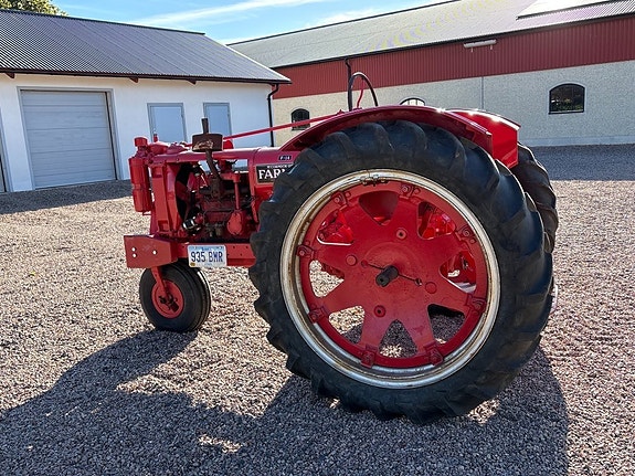 Veterantraktor Farmmall F-14 5 of 6