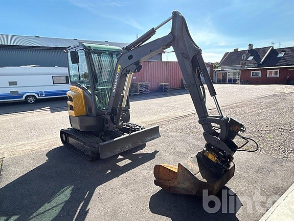 Grävmaskin Volvo ECR25D - 2 redskap 4 of 6