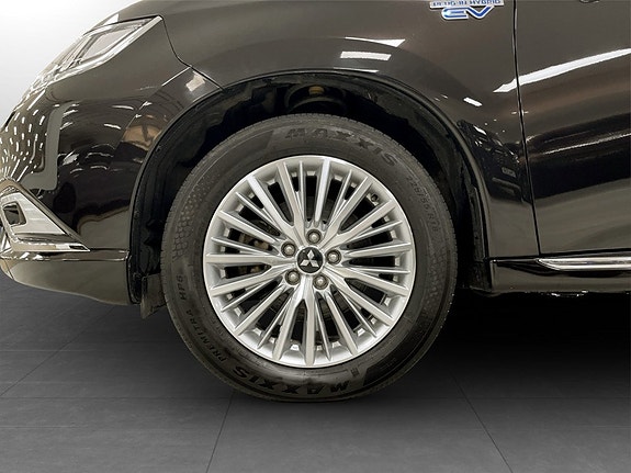 Mitsubishi Outlander 16 of 17
