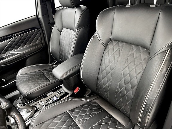 Mitsubishi Outlander 5 of 17