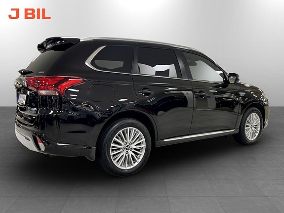Mitsubishi Outlander 3 of 17