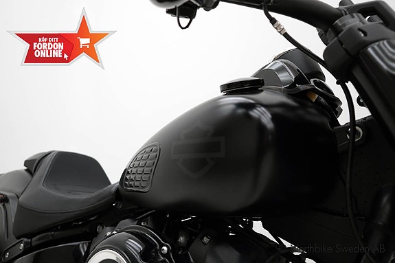 Harley-Davidson Fat Bob 107" 6 of 24