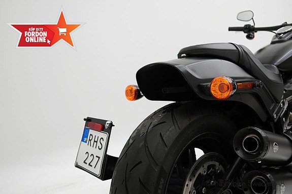 Harley-Davidson Fat Bob 107" 12 of 24