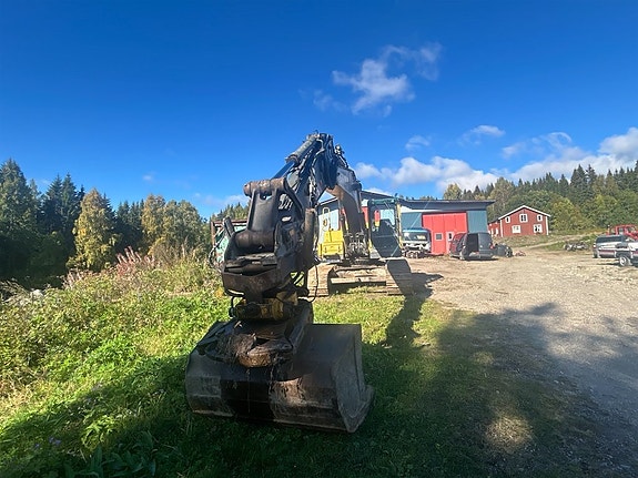 Bandgrävare Volvo EC210 Blc 2 of 6