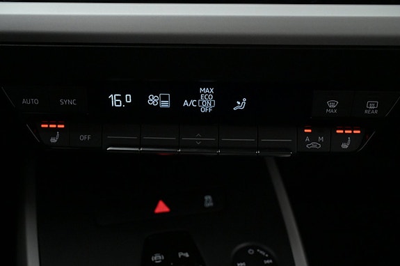 Audi Q4 e-tron 18 of 27