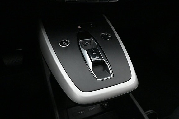 Audi Q4 e-tron 19 of 27