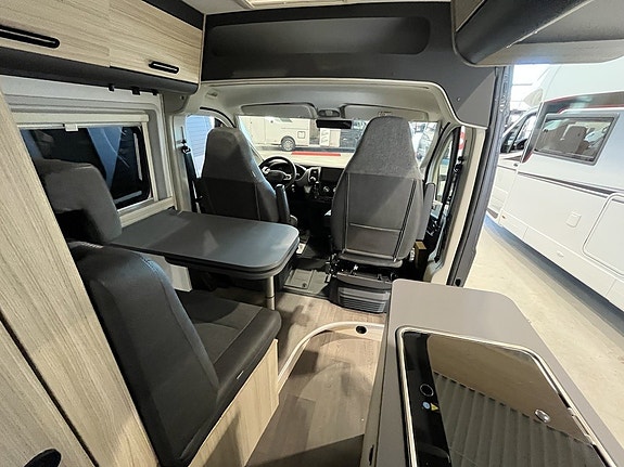 Sun Living V 65 SL 140HP 35H 7 of 7