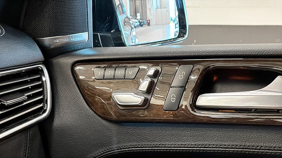 Mercedes-Benz GLS350 d 24 of 26