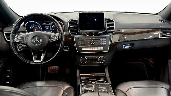 Mercedes-Benz GLS350 d 4 of 26