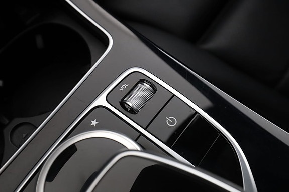 Mercedes-Benz C220 29 of 30