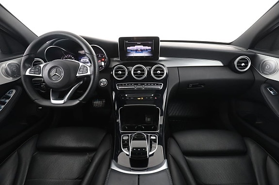 Mercedes-Benz C220 13 of 30