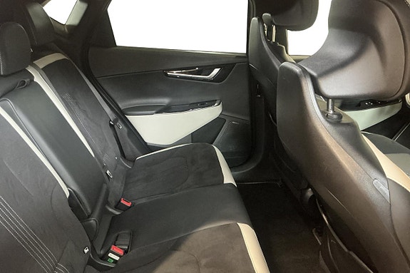Kia EV6 9 of 18