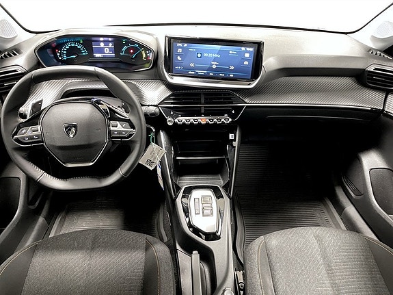 Peugeot 208 6 of 15
