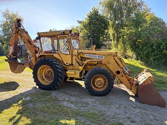 Traktorgrävare  Volvo BM 646 4 of 6