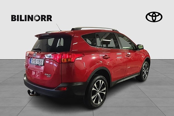 Toyota RAV4 6 of 22