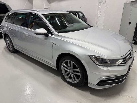 Volkswagen Passat 3 of 17