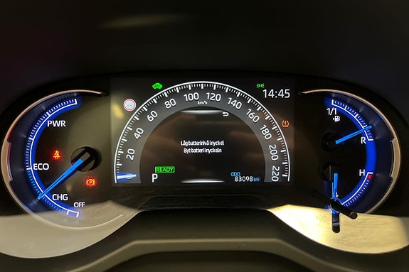 Toyota RAV4 16 of 24