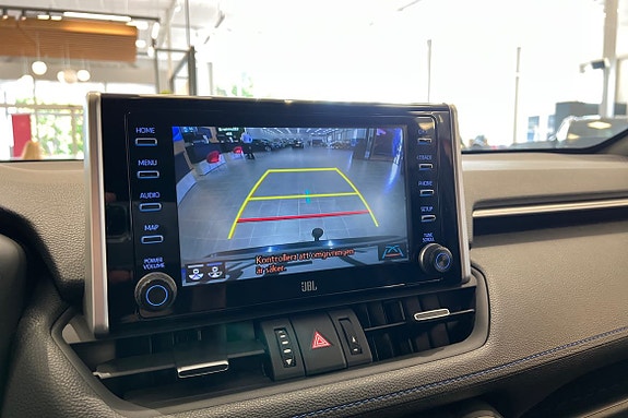 Toyota RAV4 15 of 24