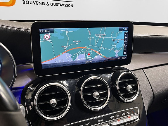 Mercedes-Benz C220 18 of 22