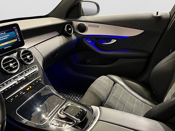 Mercedes-Benz C220 17 of 22